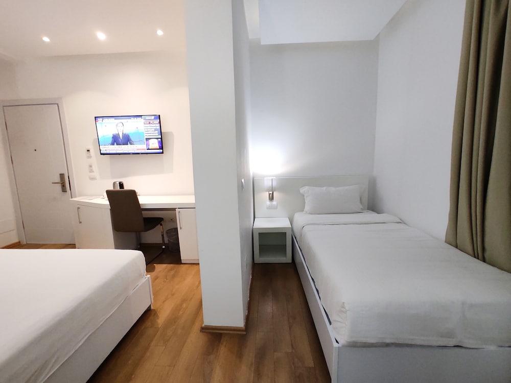 Prestige Resort Durres Qerret Екстер'єр фото