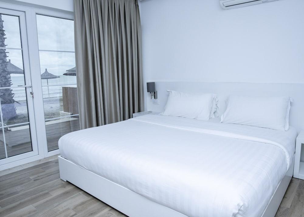 Prestige Resort Durres Qerret Екстер'єр фото