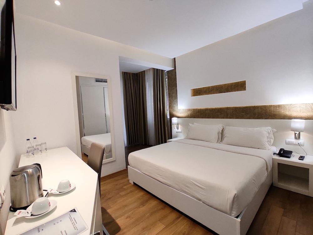 Prestige Resort Durres Qerret Екстер'єр фото