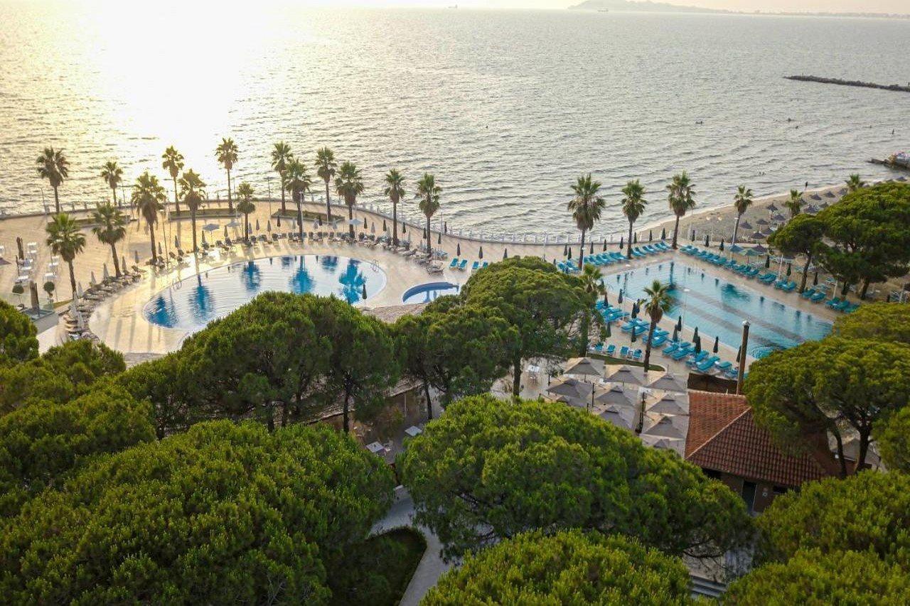 Prestige Resort Durres Qerret Екстер'єр фото